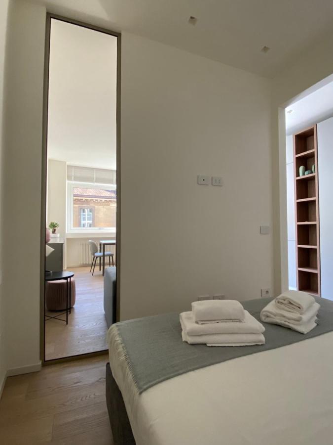 Torino 64 - Duomo City Center Luxury Apartment Perfect X2! 밀라노 외부 사진